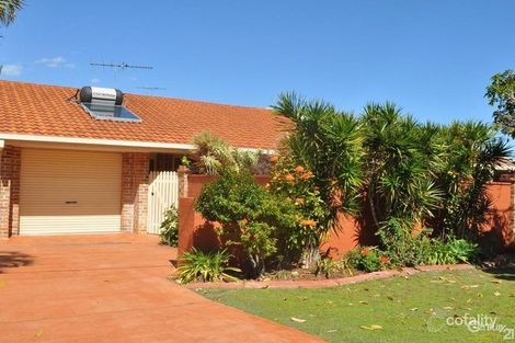 2/10 Osbourne St, Scarborough, QLD 4020