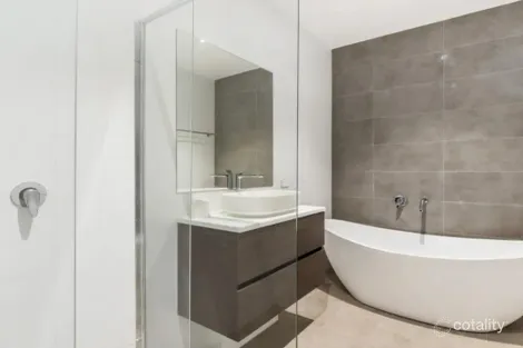 Property photo of 2/1 Bristol Avenue Edithvale VIC 3196