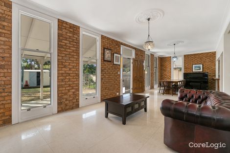 Property photo of 1 Scandia Street Kenmore QLD 4069