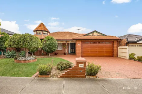 31 Wakelin Cres, Taylors Lakes, VIC 3038