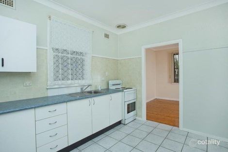 Property photo of 31 Third Avenue Rutherford NSW 2320