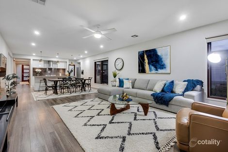Property photo of 25 Peter Chance Crescent Langwarrin VIC 3910