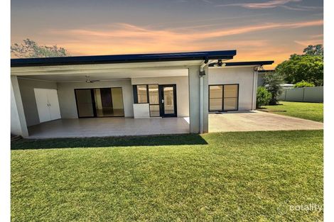 Property photo of 5 Holland Street Chinchilla QLD 4413