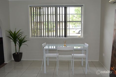 Property photo of 40 Semillon Crescent Eschol Park NSW 2558