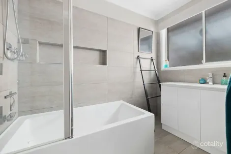 Property photo of 282 Skye Road Frankston VIC 3199