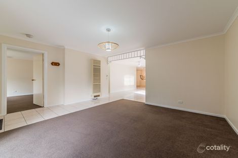 Property photo of 7 Magdalena Place Berwick VIC 3806