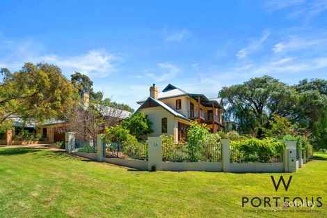 14 Kathryn Cres, Dalkeith, WA 6009