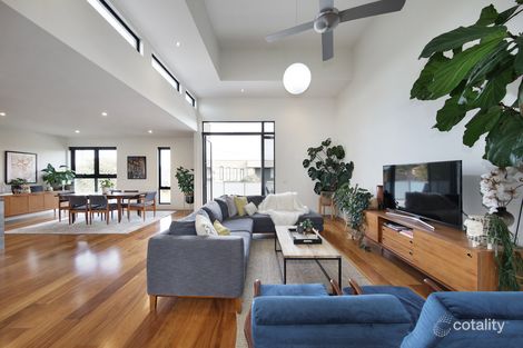 Property photo of 5D Mackie Road Bentleigh East VIC 3165
