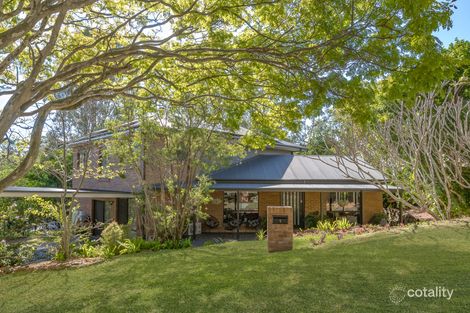 1 Larwood Pl, Ferny Hills, QLD 4055