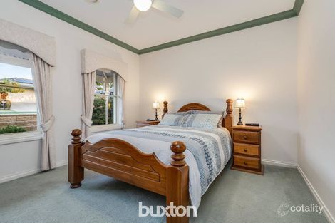 Property photo of 37 Huon Crescent Leopold VIC 3224