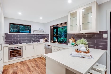 Property photo of 2 Crotty Street Indooroopilly QLD 4068