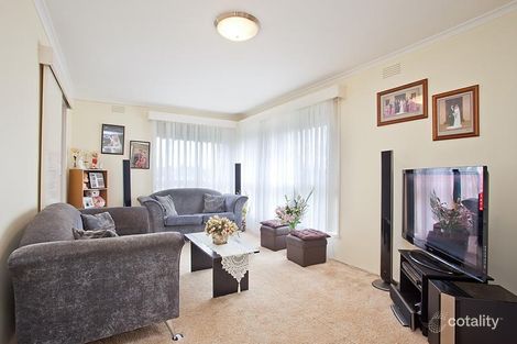 Property photo of 1/2 Pimm Court Glen Waverley VIC 3150