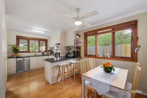 Property photo of 2 Grayling Crescent Croydon VIC 3136