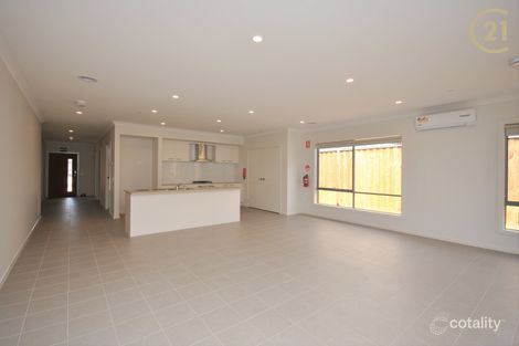 Property photo of 147 Heather Grove Clyde North VIC 3978