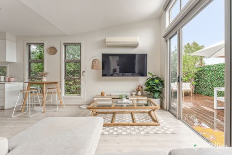 Property photo of 2/18 Darnley Drive Skye VIC 3977