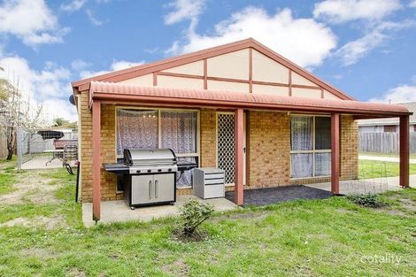 18 Hampshire Ct, Rowville, VIC 3178