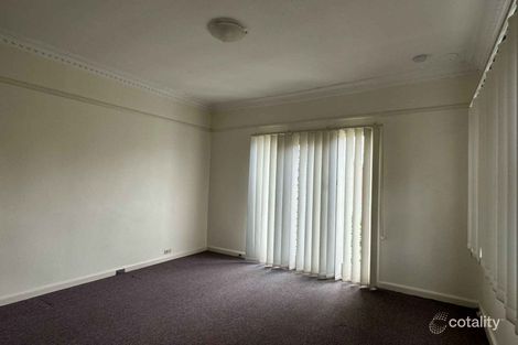 Property photo of 11 Chesham Parade Glenfield NSW 2167