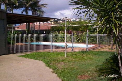 Property photo of 4 Lapoinya Crescent Warana QLD 4575