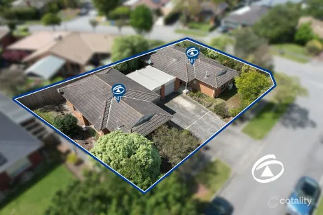 Property photo of 40 Pentland Drive Narre Warren VIC 3805