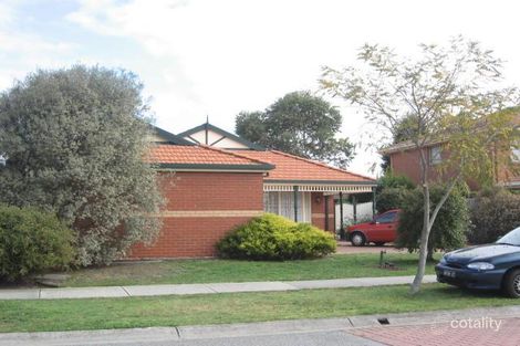 27 Hennessy Way, Dandenong North, VIC 3175