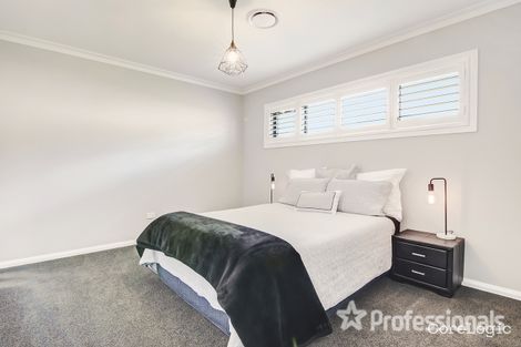 Property photo of 8 Dillon Drive Kelso NSW 2795