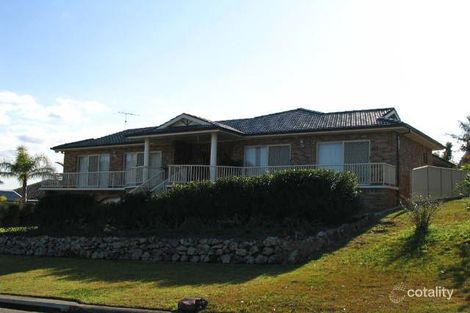 76 Connaught Rd, Valentine, NSW 2280