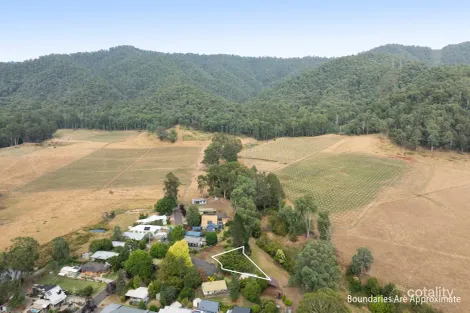 3 Guy Ct, Tawonga South, VIC 3698