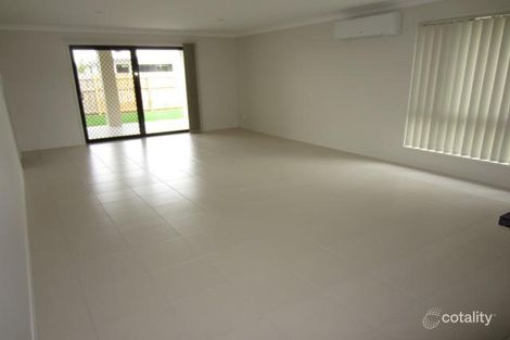 Property photo of 17 Lanikai Place Mount Low QLD 4818