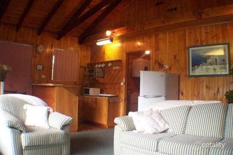 Property photo of 10 Kenelm Avenue Sisters Beach TAS 7321