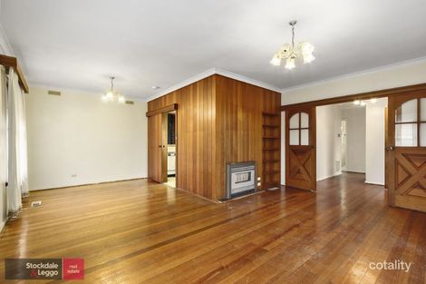 Property photo of 27 Roseman Road Chirnside Park VIC 3116