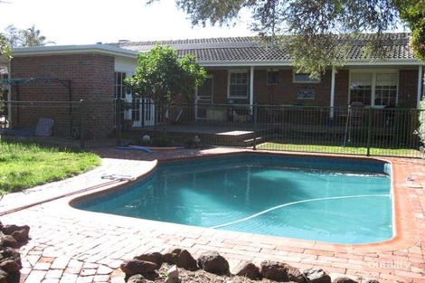 6 Connell Cl, Dingley Village, VIC 3172