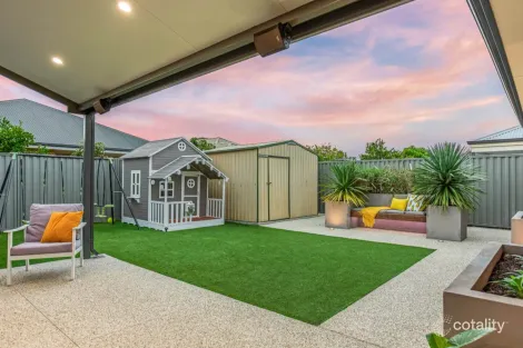 Property photo of 18 Barton Loop Piara Waters WA 6112