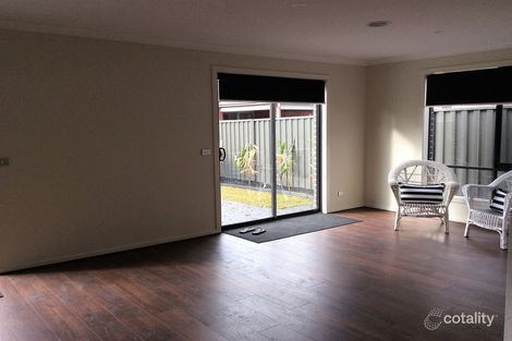 Property photo of 23 Hammersmith Way Cranbourne East VIC 3977