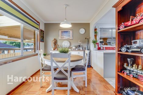 Property photo of 11 Spumante Close Eschol Park NSW 2558