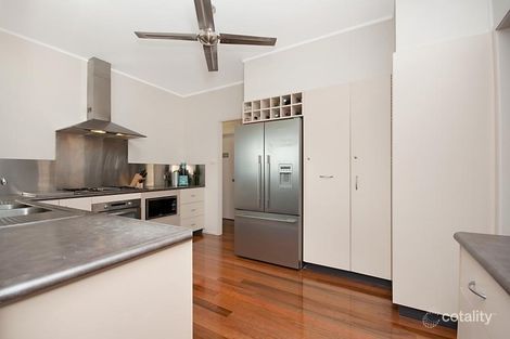 Property photo of 5 Dahlia Close Mooroobool QLD 4870