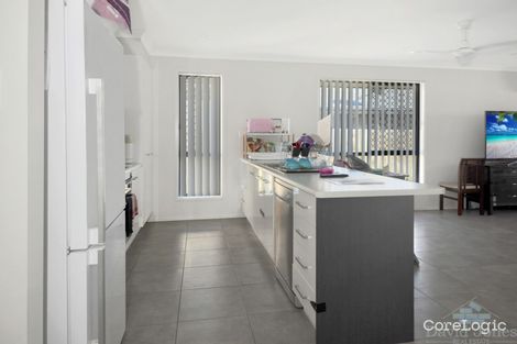 Property photo of 5 Denham Circuit Willow Vale QLD 4209