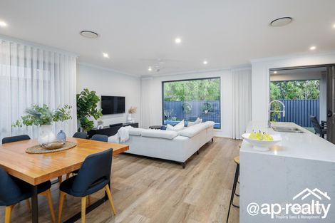 Property photo of 9 Whitehaven Street Pallara QLD 4110