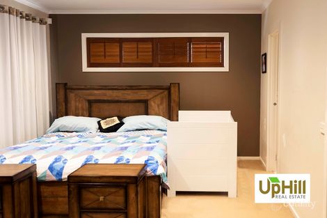 Property photo of 22 Fallingwater Drive Pakenham VIC 3810