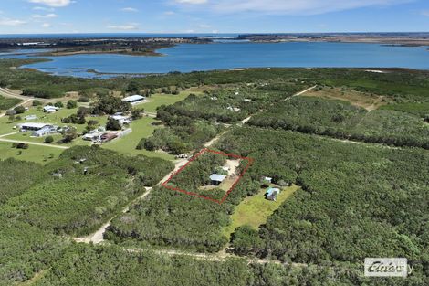 7 Lyrebird Ave, Hollands Landing, VIC 3862