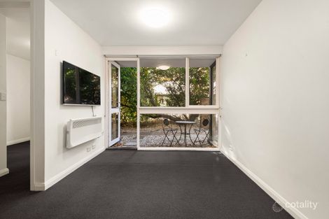 Property photo of 2/43 Park Street St Kilda West VIC 3182