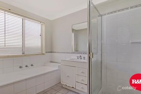 Property photo of 8 Bataan Place Lethbridge Park NSW 2770