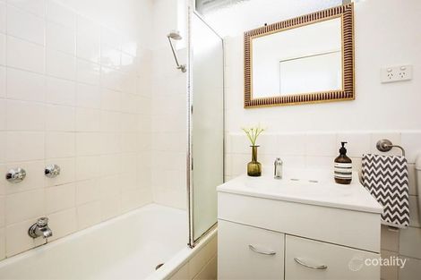 Property photo of 13/329 Orrong Road St Kilda East VIC 3183