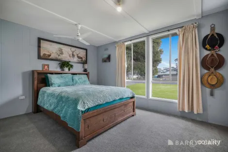 Property photo of 52 Taplins Road Catani VIC 3981