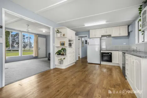 Property photo of 52 Taplins Road Catani VIC 3981
