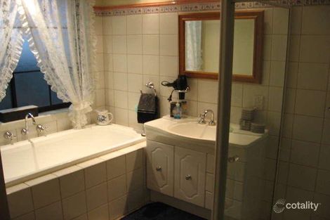 Property photo of 11 Hope Place Seabrook VIC 3028