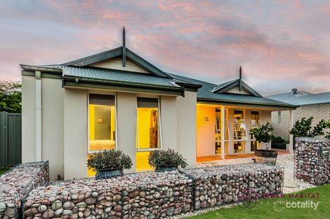 Property photo of 32 Abingdon Crescent Wellard WA 6170
