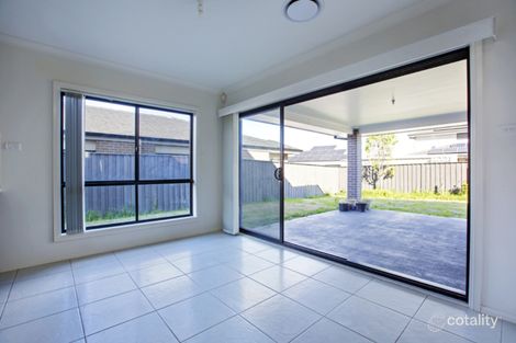 Property photo of 15 Pioneer Drive Carnes Hill NSW 2171