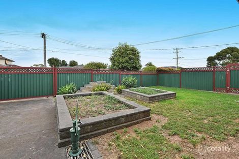Property photo of 2 Hall Road Gladstone Park VIC 3043