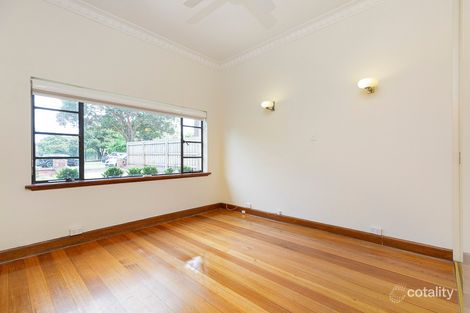 Property photo of 8 Middle Crescent Brighton VIC 3186