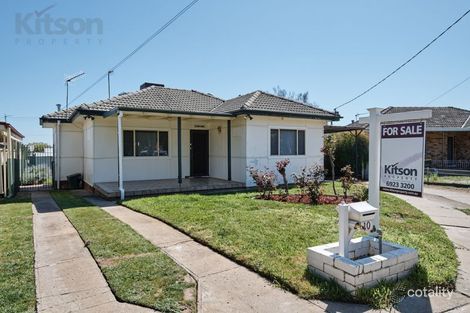 Property photo of 10 Manoora Avenue Mount Austin NSW 2650